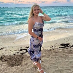 Superdown Krystal Slit Maxi Dress (Silk Slip Maxi Tie-dye) worn once! Xs